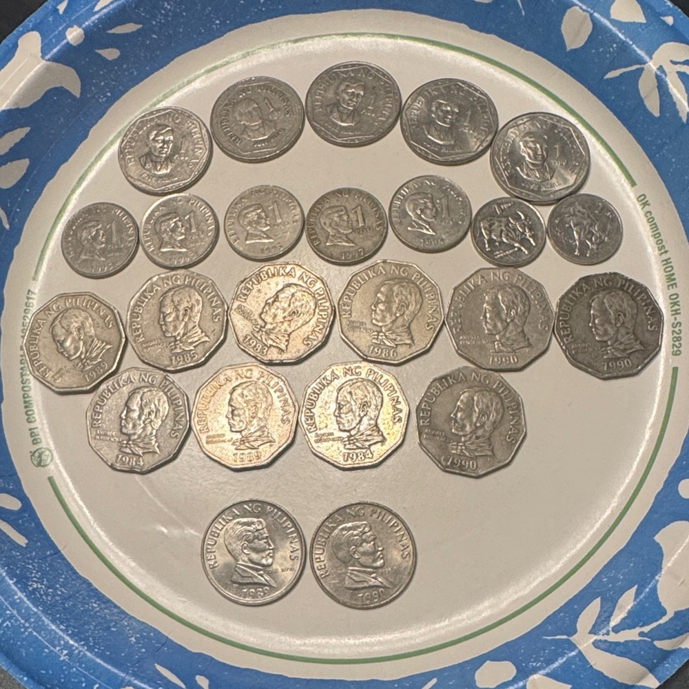 Assorted Philippine Coins Collection - Picture 2 of 15